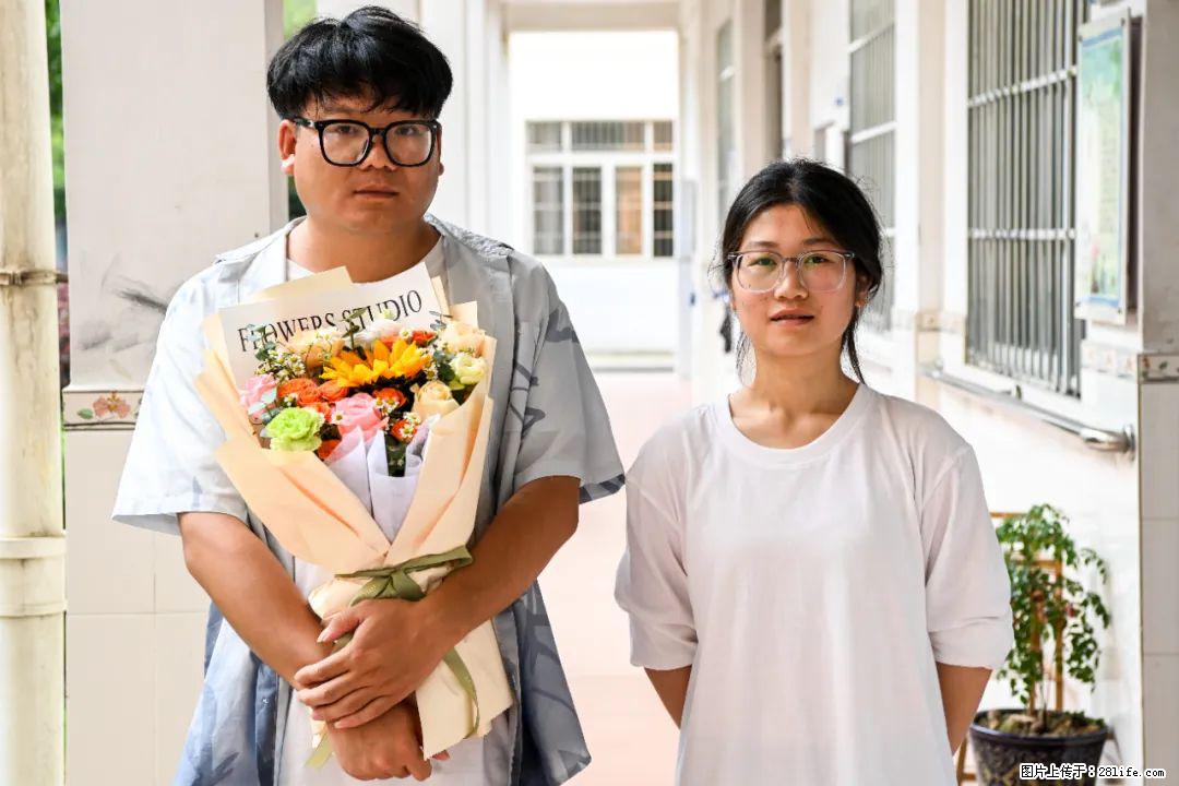 全网追的“扁担女孩”，找了一份暑假工，时薪12元 - 荆州生活资讯 - 荆州28生活网 jingzhou.28life.com